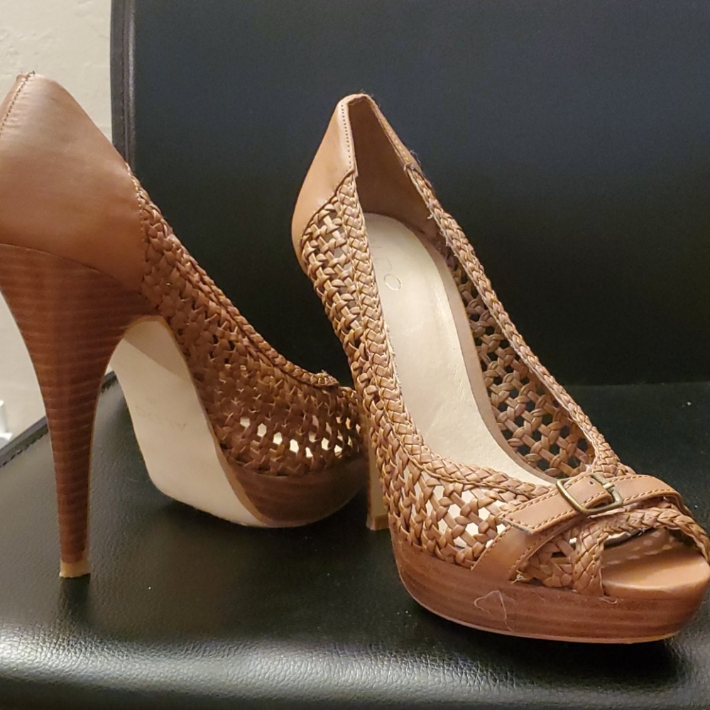 Brown aldo heels